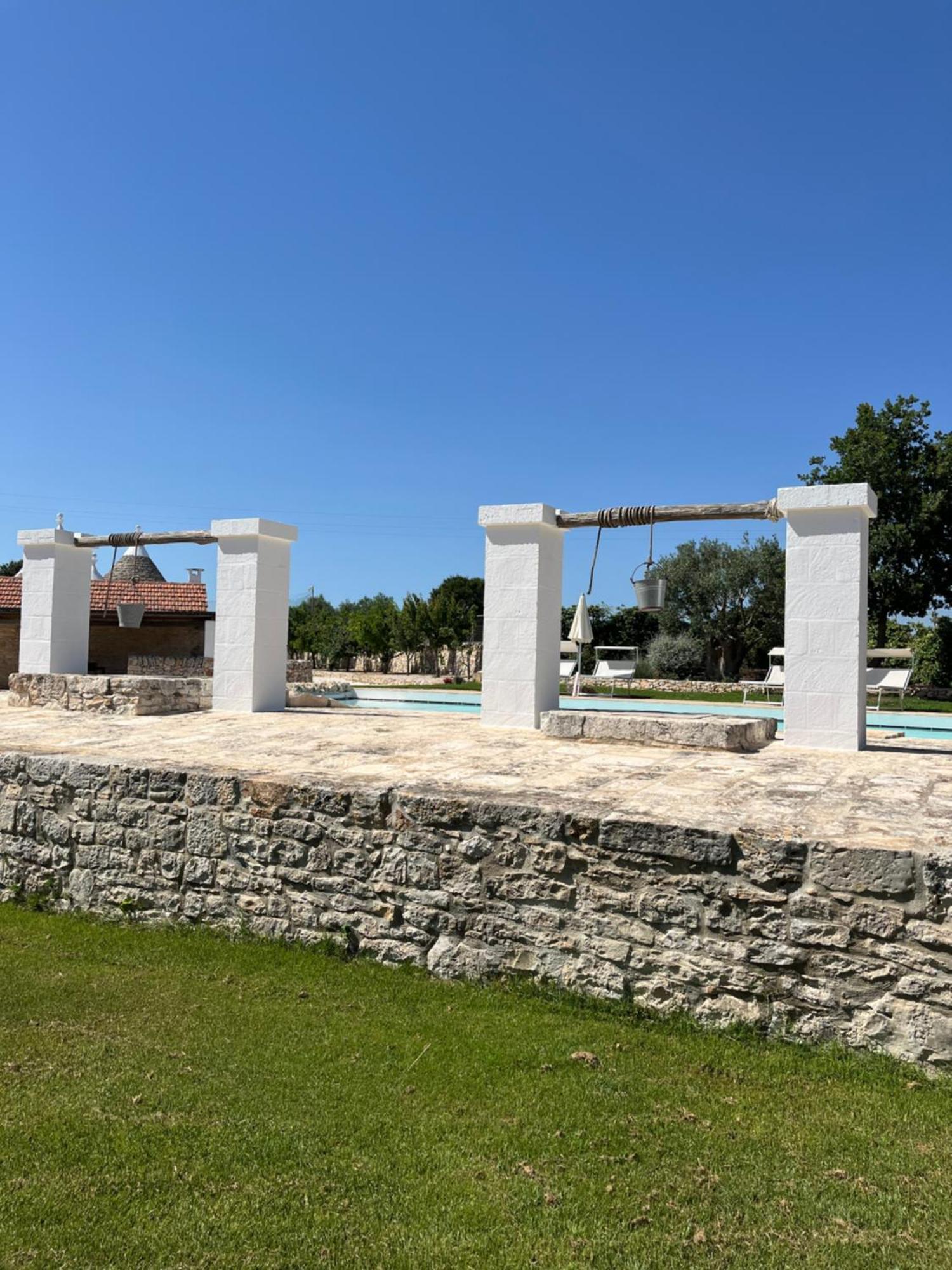 ノーチ Trulli Don Diego Bed & Breakfast エクステリア 写真